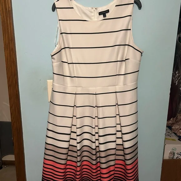lane bryant casual dresses Lane Bryant Dress Womens Size 14 Red Sleeveless Strap Casual Mom